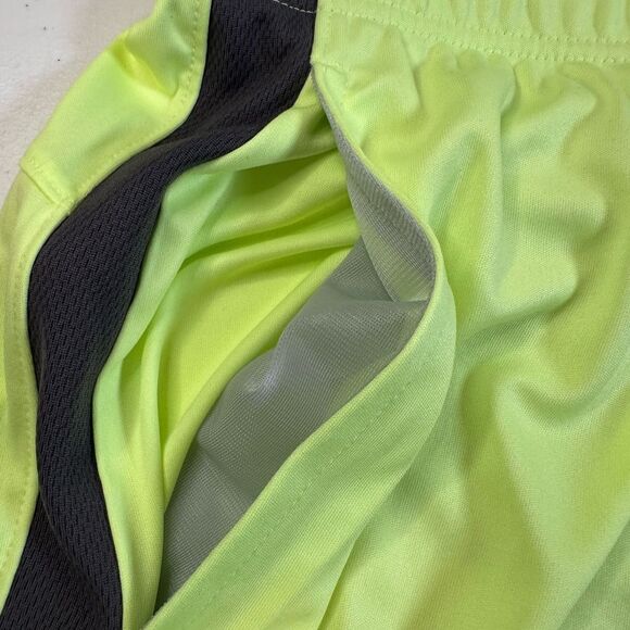 Old Navy Active Men's Neon Yellow Athletic Shorts Gray Stripe - Size 3XL - Picture 6 of 11